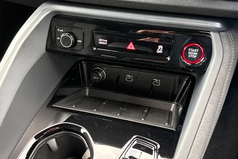  Audi SQ5 3.0 TFSI S Vorsprung S Tronic quattro Euro 6 (s/s) 5dr Thumbnail #35