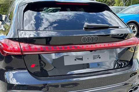 Audi S5 Avant 3.0 TFSI Black Edition S Tronic quattro Euro 6 (s/s) 5dr Thumbnail #7