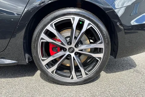 Audi S5 Avant 3.0 TFSI Black Edition S Tronic quattro Euro 6 (s/s) 5dr Thumbnail #11
