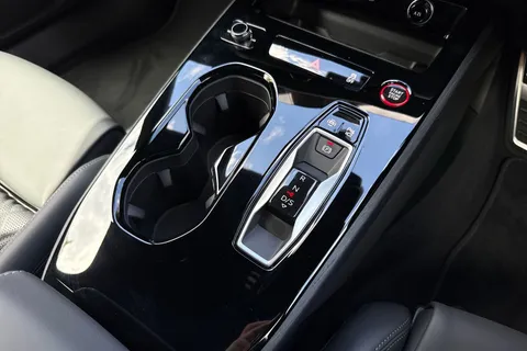 Audi S5 Avant 3.0 TFSI Black Edition S Tronic quattro Euro 6 (s/s) 5dr Thumbnail #22