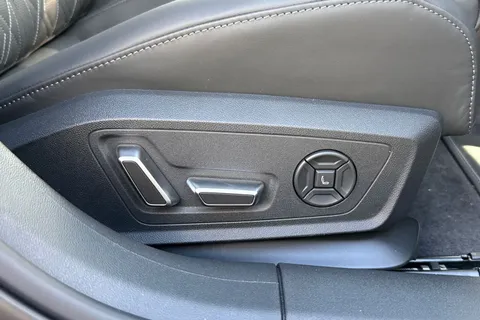 Audi S5 Avant 3.0 TFSI Black Edition S Tronic quattro Euro 6 (s/s) 5dr Thumbnail #41