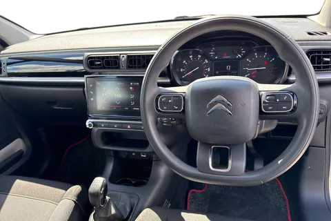 18 of 63 for Citroën C3 1.2 PureTech Feel Euro 6 5dr