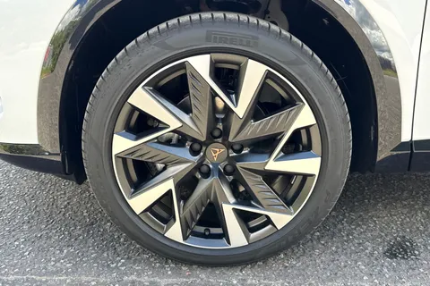 11 of 43 for CUPRA Formentor 1.5 eTSI V2 DSG Euro 6 (s/s) 5dr