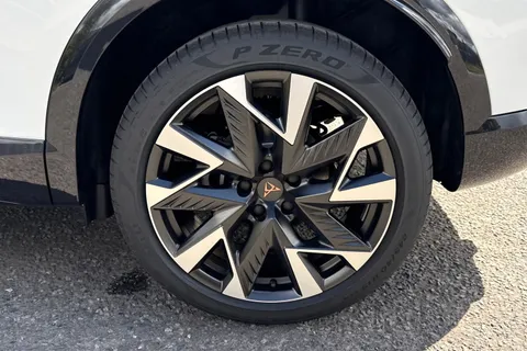 13 of 43 for CUPRA Formentor 1.5 eTSI V2 DSG Euro 6 (s/s) 5dr