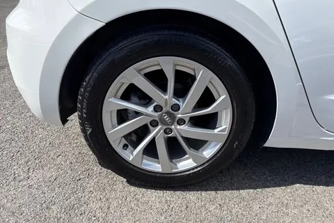 10 of 50 for Audi A1 Sport 30 TFSI 116 PS 6-speed