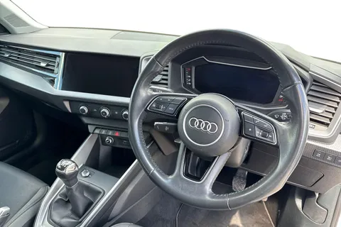 18 of 50 for Audi A1 Sport 30 TFSI 116 PS 6-speed