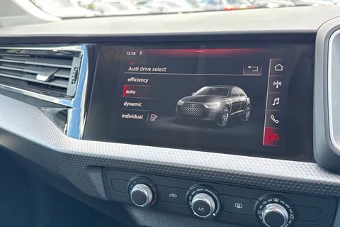 38 of 50 for Audi A1 Sport 30 TFSI 116 PS 6-speed