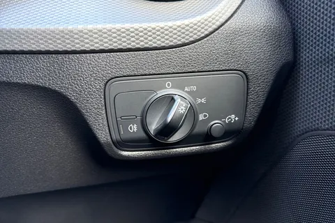 PY23CWC Audi Q2 Sport 30 TFSI  110 PS 6-speed Thumbnail #38