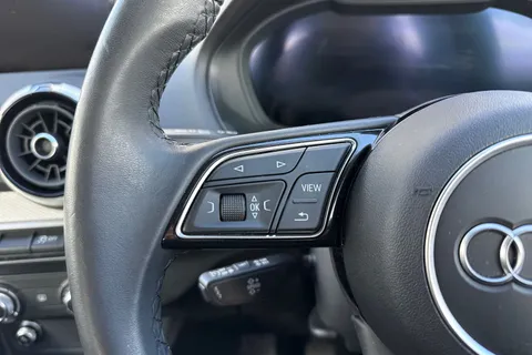 PY23CWC Audi Q2 Sport 30 TFSI  110 PS 6-speed Thumbnail #39