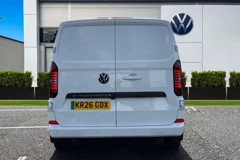 KR26GDX Volkswagen E-Transporter T32 65kWh Commerce Plus Auto RWD SWB 5dr Thumbnail #5
