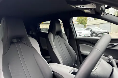 DU26VGR BYD Dolphin Surf 115kW Comfort 43kWh 5dr Auto Thumbnail #21