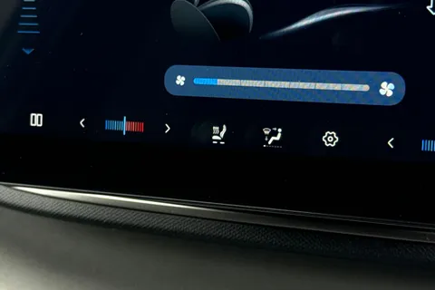 DU26VGR BYD Dolphin Surf 115kW Comfort 43kWh 5dr Auto Thumbnail #39