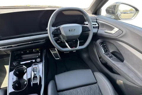  Audi A5 2.0 TFSI Edition 1 Saloon S Tronic Euro 6 (s/s) 5dr Thumbnail #17