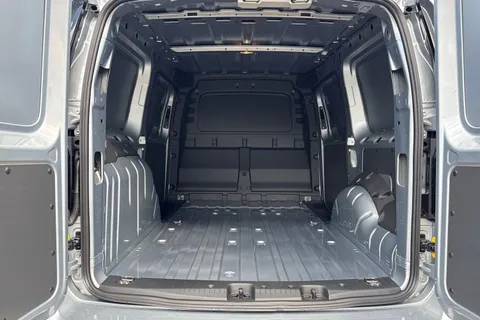 BD26TZW Volkswagen Caddy 2.0 TDI 102PS Commerce Pro Van [Tech Pack] Thumbnail #9