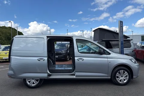 BD26TZW Volkswagen Caddy 2.0 TDI 102PS Commerce Pro Van [Tech Pack] Thumbnail #37