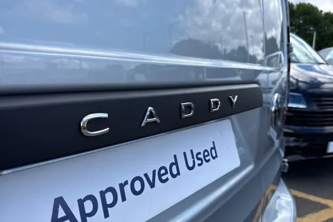 BD26TZW Volkswagen Caddy 2.0 TDI 102PS Commerce Pro Van [Tech Pack] Thumbnail #59