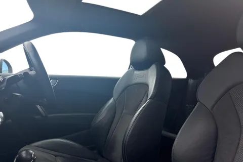 LO67FLD Audi A1 Black Edition Nav 1.4 TFSI cylinder on demand  150 PS S tronic Thumbnail #16
