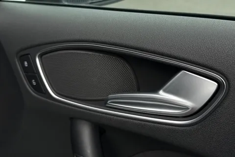 LO67FLD Audi A1 Black Edition Nav 1.4 TFSI cylinder on demand  150 PS S tronic Thumbnail #21