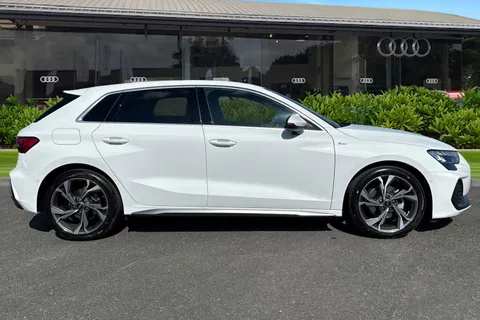 3 of 66 for Audi A3 S line TFSI 116 PS S tronic