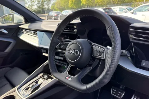 44 of 66 for Audi A3 S line TFSI 116 PS S tronic