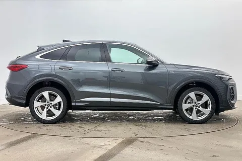 4 of 12 for Audi Q5 S line TFSI quattro 204 PS S tronic