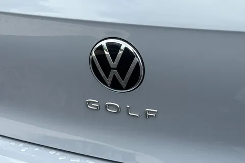 DE22EZA Volkswagen Golf 1.5 TSI R-Line 5dr Thumbnail #25