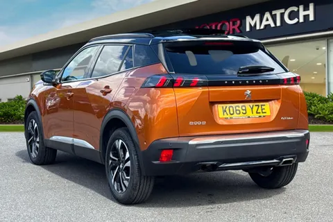 2 of 67 for PEUGEOT 2008 1.2 PureTech GT Line Euro 6 (s/s) 5dr