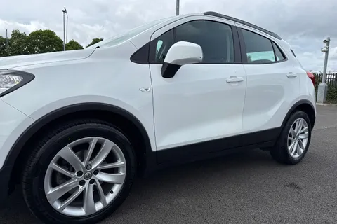 28 of 64 for Vauxhall Mokka 1.4i Turbo Exclusiv 2WD Euro 6 (s/s) 5dr