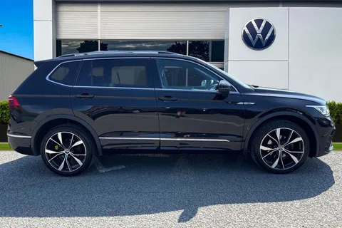FG22XRE Volkswagen Tiguan Allspace 2.0 TDI R-Line 5dr DSG⭐Keyless Entry ...