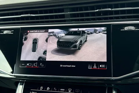 50 of 56 for Audi Q8 SUV Black Edition 50 TDI quattro 286 PS tiptronic