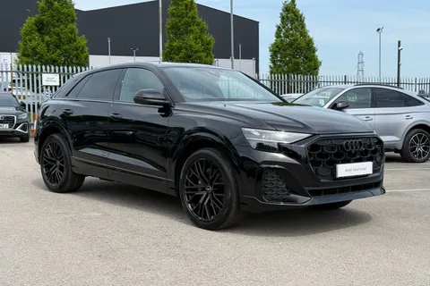 53 of 56 for Audi Q8 SUV Black Edition 50 TDI quattro 286 PS tiptronic