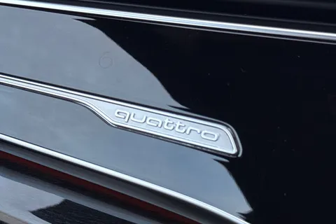 55 of 67 for Audi Q8 Black Edition 55 TFSI quattro 340 PS tiptronic