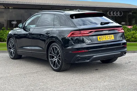 2 of 57 for Audi Q8 Black Edition 50 TDI quattro 286 PS tiptronic