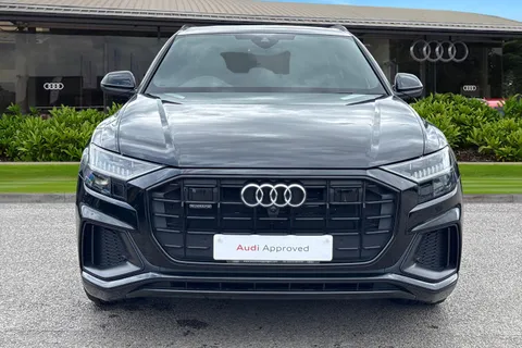 6 of 57 for Audi Q8 Black Edition 50 TDI quattro 286 PS tiptronic