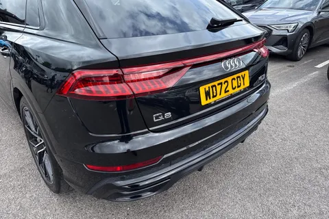 8 of 57 for Audi Q8 Black Edition 50 TDI quattro 286 PS tiptronic