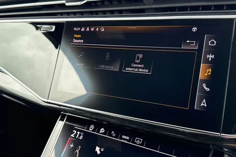 40 of 57 for Audi Q8 Black Edition 50 TDI quattro 286 PS tiptronic