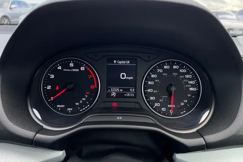 PN20KKT Audi Q2 Technik 30 TFSI  116 PS 6-speed Thumbnail #10