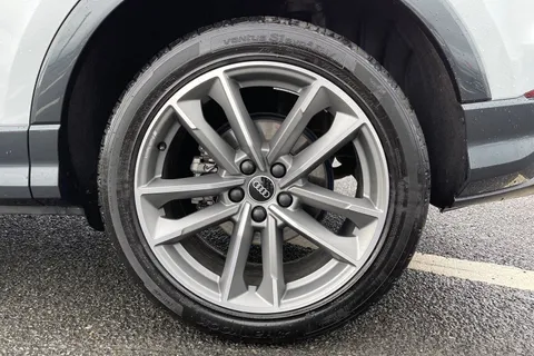 SE21OFA Audi Q3 35 TFSI Black Edition 5dr S Tronic Thumbnail #9