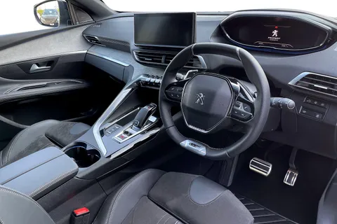 DE71ENM PEUGEOT 3008 1.2 PureTech GT Premium 5dr EAT8 Thumbnail #5