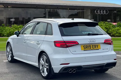 SR19ERY Audi A3 35 TFSI S Line 5dr S Tronic Thumbnail #2