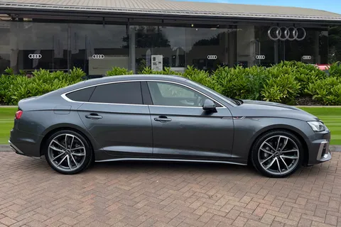 GF22ZGP Audi A5 40 TDI 204 Quattro S Line 5dr S Tronic Thumbnail #4