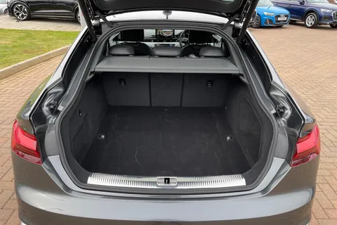 GF22ZGP Audi A5 40 TDI 204 Quattro S Line 5dr S Tronic Thumbnail #7