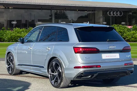 PK23MDF Audi Q7 Black Edition 55 TFSI quattro 340 PS tiptronic Thumbnail #3