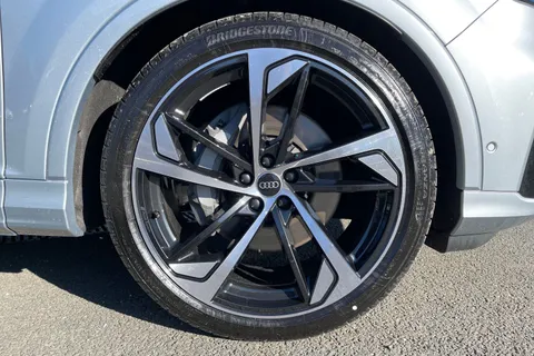 PK23MDF Audi Q7 Black Edition 55 TFSI quattro 340 PS tiptronic Thumbnail #7