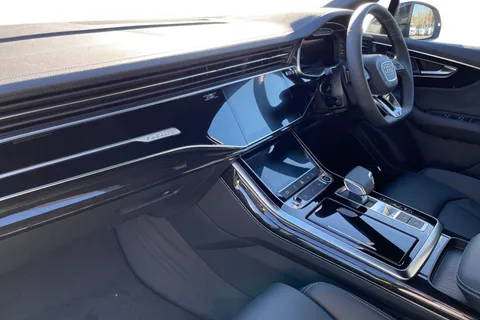 PK23MDF Audi Q7 Black Edition 55 TFSI quattro 340 PS tiptronic Thumbnail #9