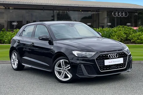 DL68OKG Audi A1 S line 30 TFSI 116 PS 6-speed Thumbnail #2