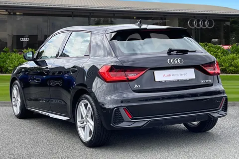 DL68OKG Audi A1 S line 30 TFSI 116 PS 6-speed Thumbnail #3
