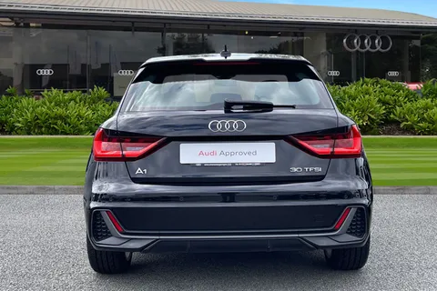 DL68OKG Audi A1 S line 30 TFSI 116 PS 6-speed Thumbnail #5