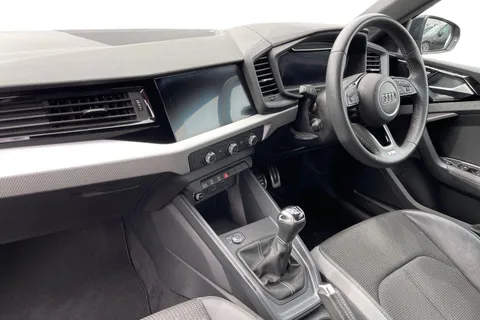 DL68OKG Audi A1 S line 30 TFSI 116 PS 6-speed Thumbnail #9