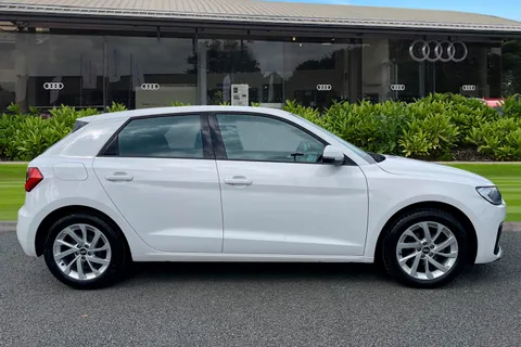 DX21YDF Audi A1 Sport 25 TFSI 95 PS 5-speed Thumbnail #4